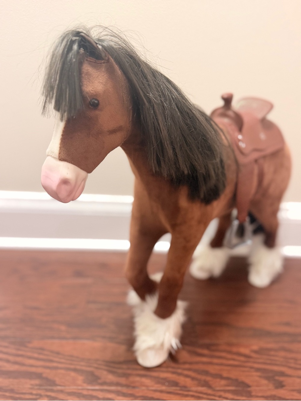 American Girl Doll Clydesdale Horse 2014 With Saddle - Picture 5 of 7